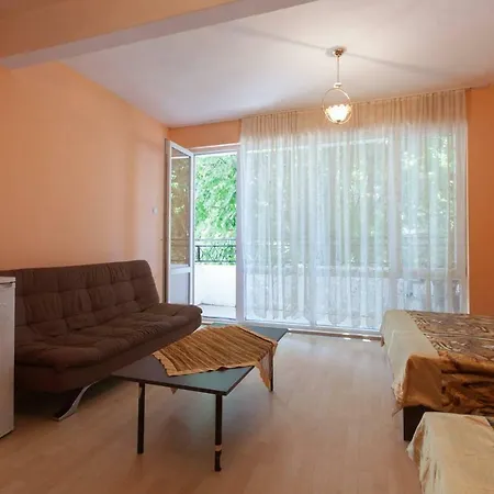 Mila's Place Nesebar
