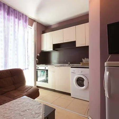 Mila's Place Nesebar